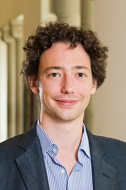Portrait of David Hémous