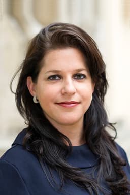 Portrait of Dina Pomeranz